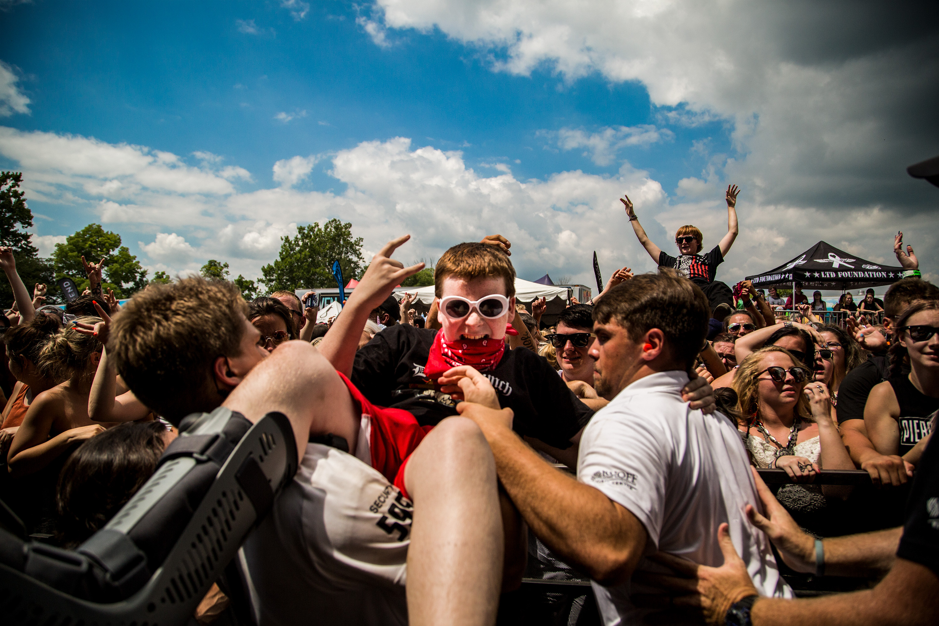 Review + Photos: Vans Warped Tour Noblesville, stop - Far Out Midwest Highlighting Art, Music, and Culture in the Midwest